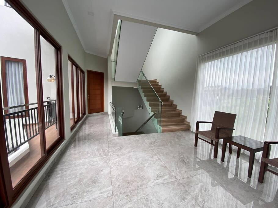 Вилла Rumah Teduh Jogja Джокьякарта Экстерьер фото